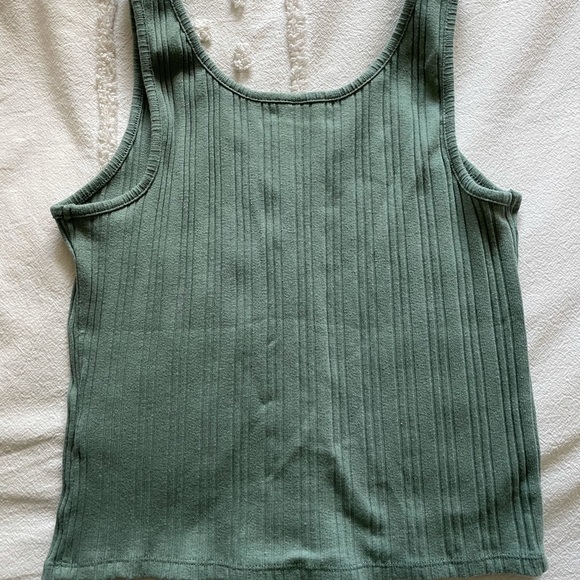 olive green tank - Picture 4 of 4